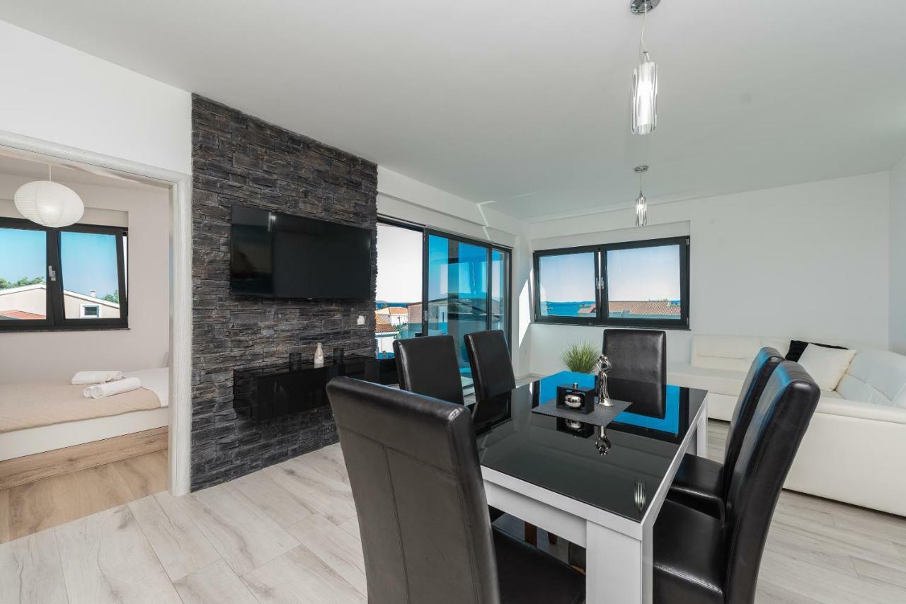 Luxury Apartments Vilamaloca Вир Екстериор снимка